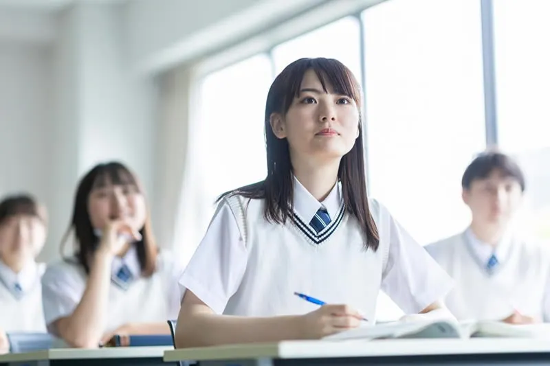 「理社は後回し」で本当に大丈夫？ありがちな失敗例