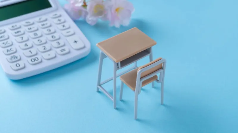 塾にかかる費用はどのくらい？学年・指導形式別の料金相場と安く抑えるコツ