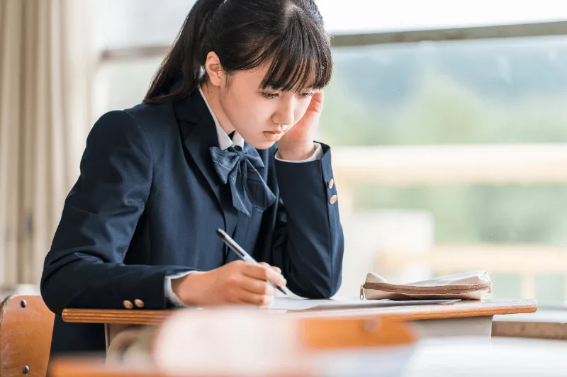 兵庫県公立高校入試過去問の入手方法！無料ダウンロードと市販問題集の違い