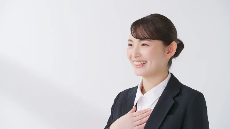 服装以外に準備しておきたい三者面談の持ち物・マナー 
