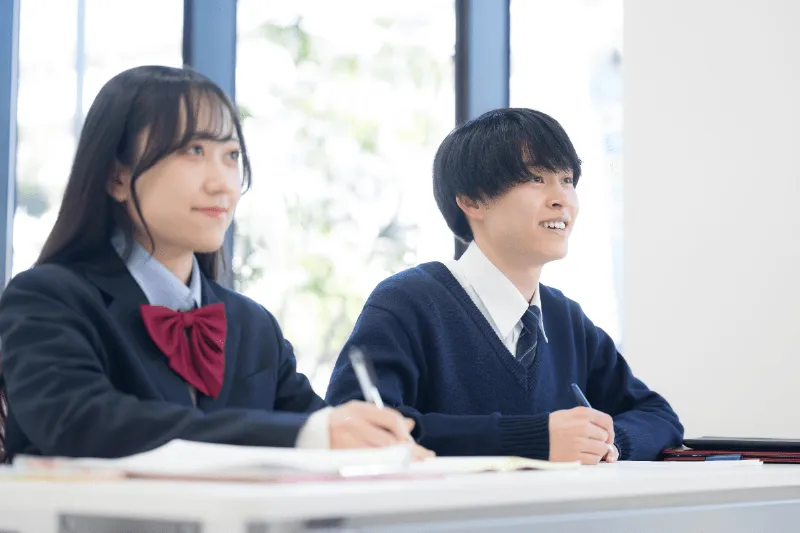  三者面談の服装は「きちんと感」と「清潔感」が基本 