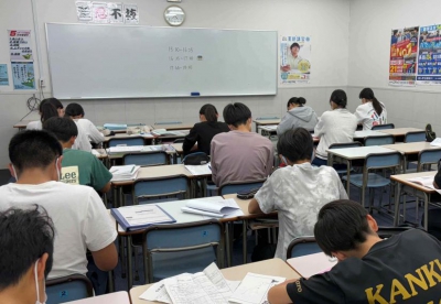 テストに向けて猛勉強!