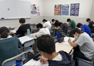 小テストにも全力投球!