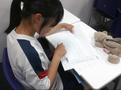 中学生はテストに全集中！