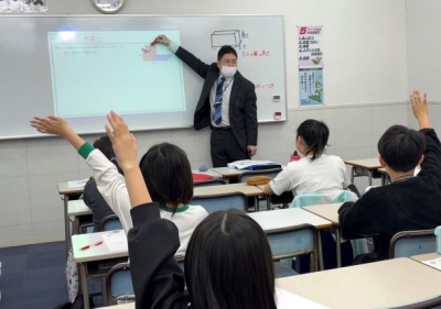 全員の理解度を把握しながら授業を進めます!