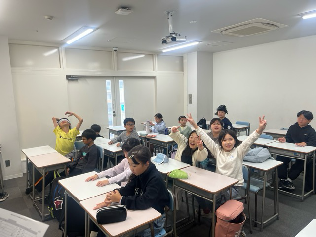 小4は勉強会ですが、楽しそうです