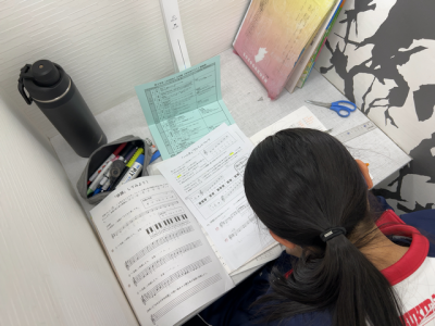 ▲早く行かないと！この心理が勉強意欲を掻き立てます！