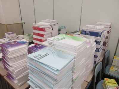 新学年の教材を準備！