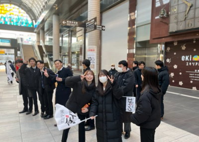 いざ出陣！西神中央駅で最後の応援！がんばれエディック生！！