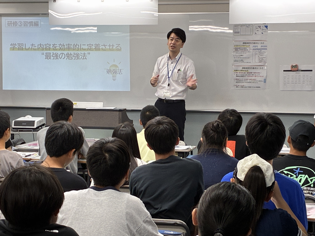 ▲写真は名谷本部校での勉強法キャンプの様子