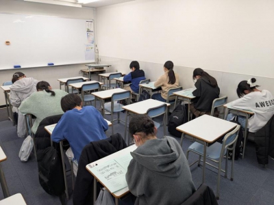 ▲感染対策として、席間隔を十分に確保して行いました。