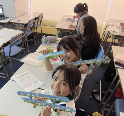 「どんな実験が始まるの？」特製の天体キットを手に、早くもワクワクが止まりません！