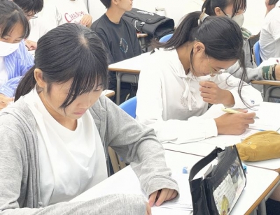 生徒達も真剣です。