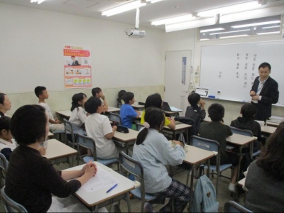 保護者様も問題に挑戦！